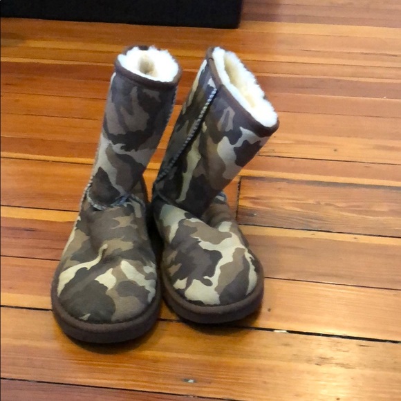 ugg camouflage boots